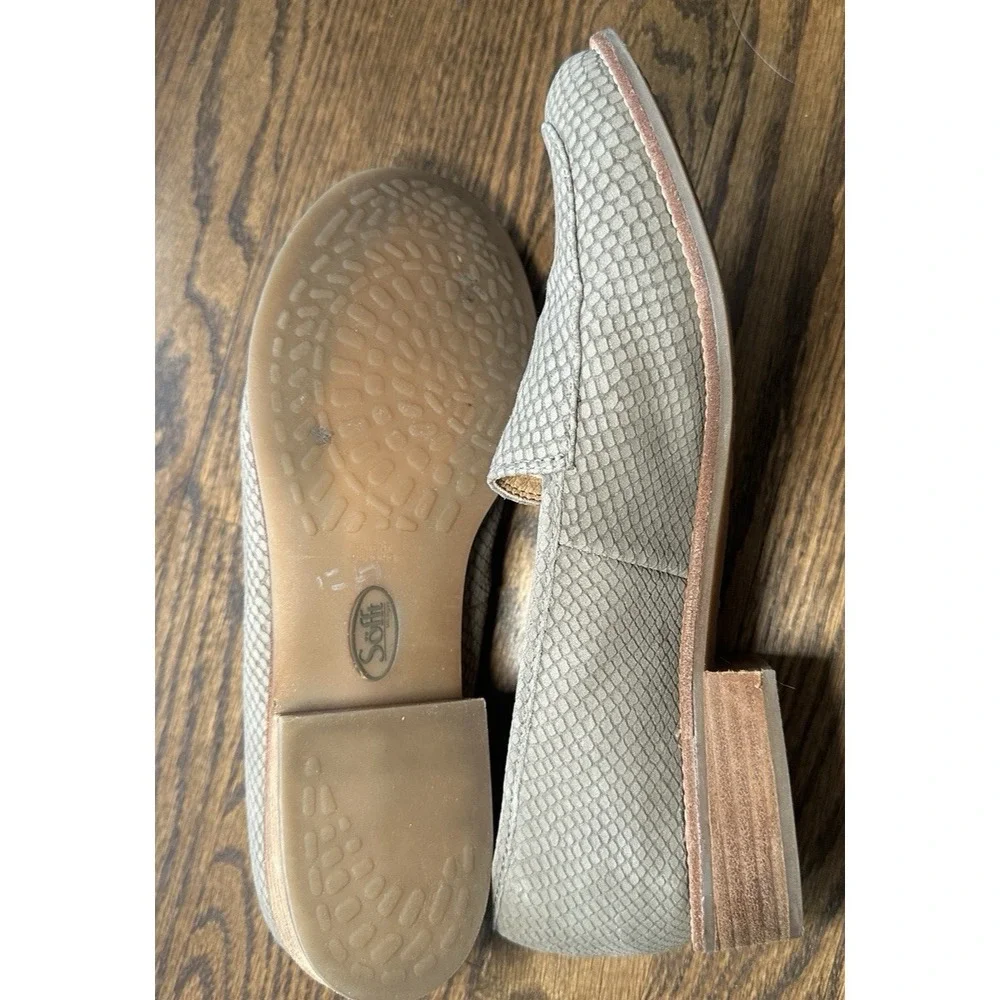 Sofft Napoli Slip On Shoes Grey Snake Print Nubuck Leather Loafers Womens 10